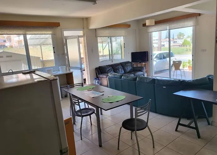 Lovely House Oroklini