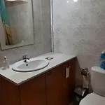 Lovely House דירה